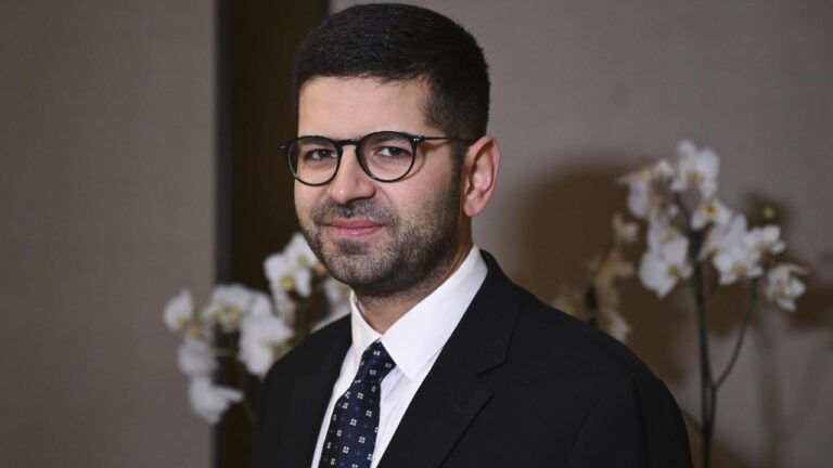 Yatırım ve Finans Ofisi Başkanlığı’na Burak Dağlıoğlu atandı