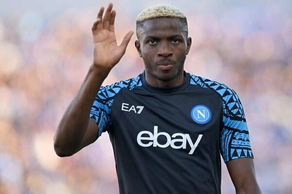 Osimhen için Galatasaray ile anlaşan Napoli, yeni transferini resmen açıkladı! İşte Osimhen yerine alınan isim…