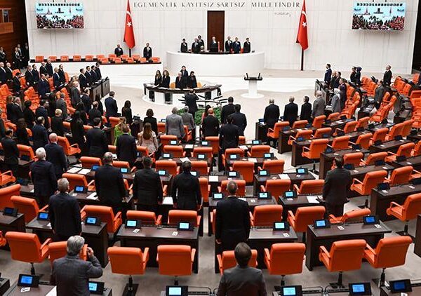 Yeni enerji düzenlemeleri TBMM’de – Bigpara Haberleri