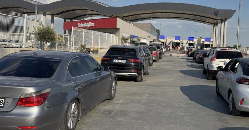 Gurbetçilerin Türkiye’ye gelişleri devam ediyor