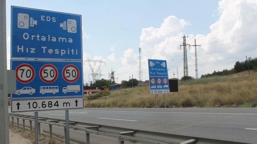 Herkes şikayet etti! Hız sınırı ve otoyollarda biten hız sınırı değişiyor! Resmi Gazette 2'de yayınlandı