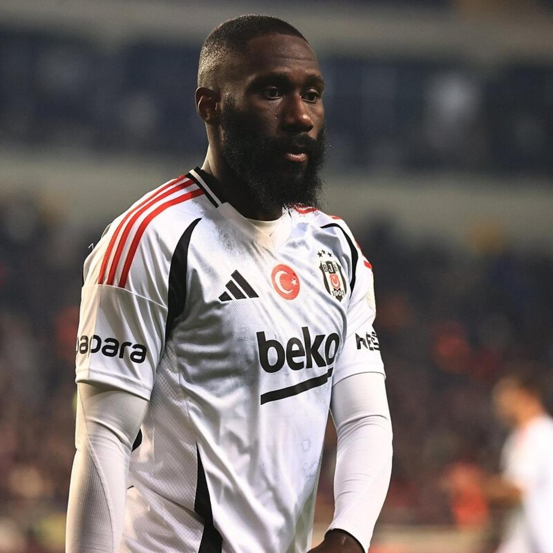 Beşiktas Serdal Başkanı gündemde açıklamalar yaptı! Futbol Bir takımın genel koordinatörü Serkan Reçber'in göreve getirildiğini duyurdu! 2