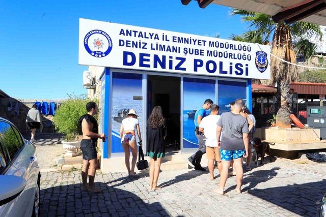 Akdeniz'de 19 SUP board yapan gençler kıyıdan 2 mil açıkta rüzgara kapıldı 5