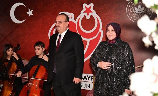 Cumhuriyet coşkusu Aydın'da düzenlenen resepsiyonla taçlandı 5