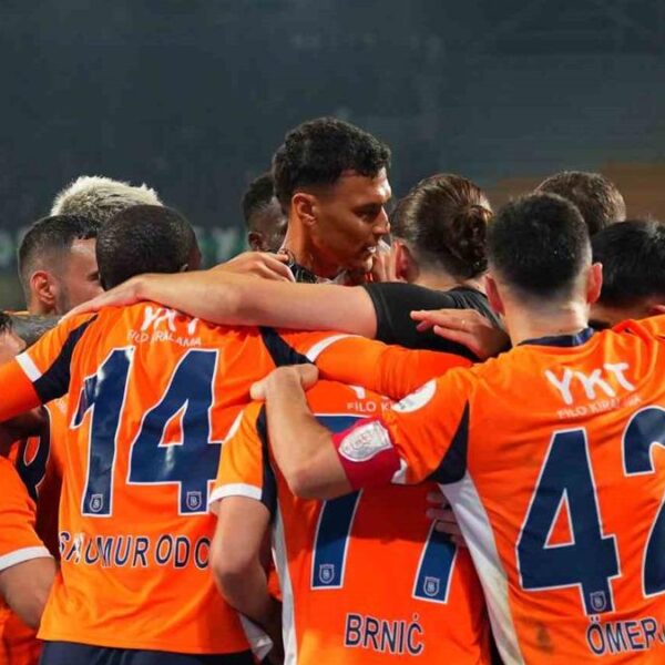 Başakşehir, Kocaeli’yi son dakikada mağlup etti!