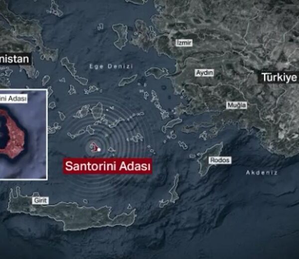 Yapay Zeka, Santorini’deki Deprem Gizemini Aydınlattı