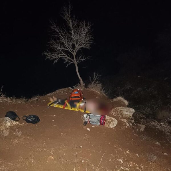 Av sırasında vurulan genç uçurumdan düştü