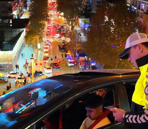 Bağdat Caddesi’nde karmaşaya drone müdahalesi!