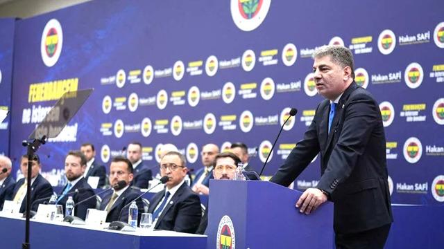 Fenerbahçe’de Hakan Safi canlı yayında bombayı patlattı! “Haftaya İstanbul’a gelecek”